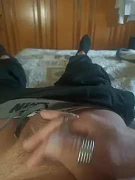 Bobby967 online show from 12/05/25, 11:08