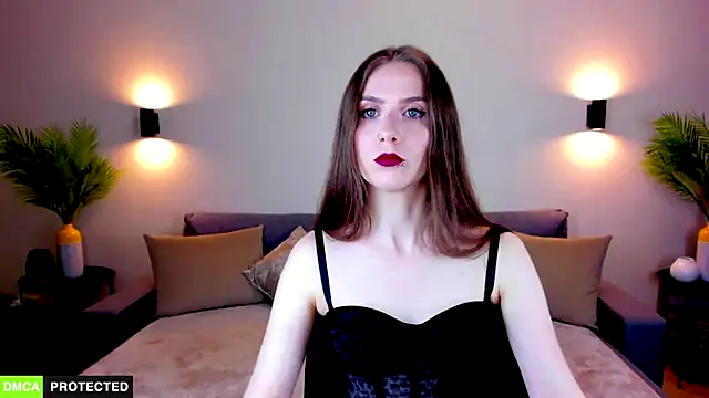 TheWoman   online show from 04/30/26, 08:57