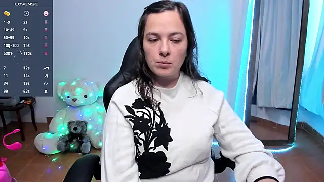 angelaagomez online show from 10/08/25, 09:45