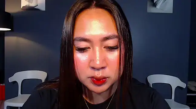 HOTTESTCANDYTS online show from 12/19/24, 01:40