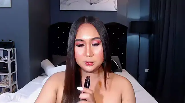 HOTTESTCANDYTS online show from 02/24/25, 12:48