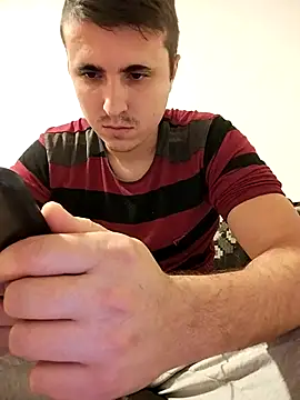 Snapshot of MrNoBoDy000 chatting on 10/26/25, 09:59 MrNoBoDy000 online show from 10/26/25, 09:59