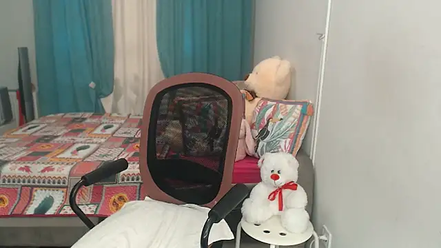 LuxuryNika online show from 03/08/25, 02:51