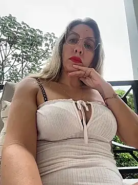 Gatitacarlita online show from 04/07/26, 01:00