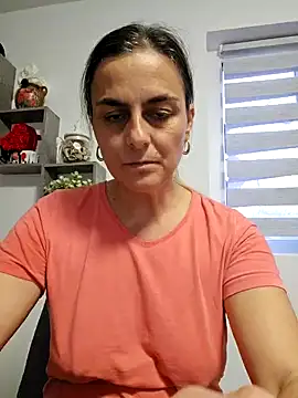 IsabelleCraft online show from 03/16/25, 04:23