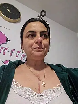 IsabelleCraft online show from 02/09/26, 07:56