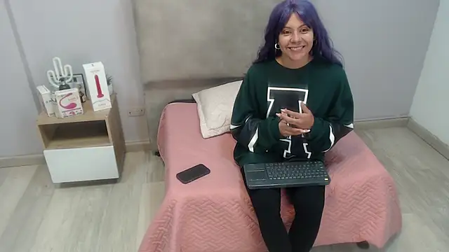 valevicious online show from 10/04/25, 01:31