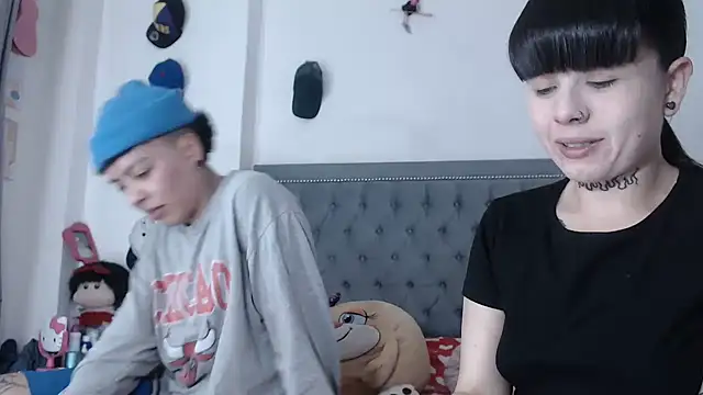 dulce maria x online show from 10/23/25, 10:30