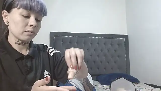 dulce maria x online show from 03/15/26, 02:01