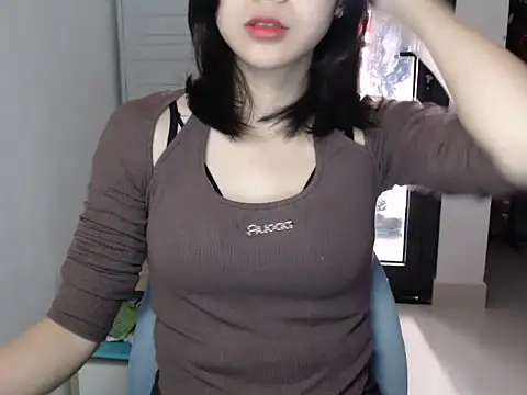 Bigg Pussyy Catt online show from 12/28/24, 03:58