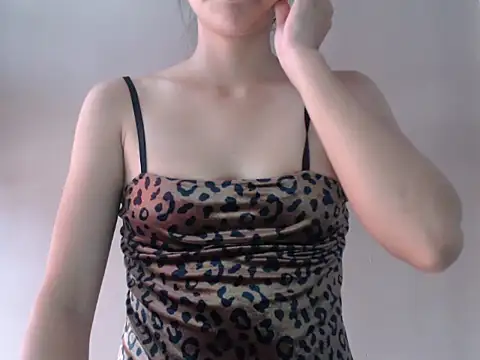 Bigg Pussyy Catt online show from 10/04/25, 07:39
