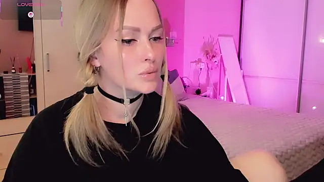 Libby Nora online show from 05/11/26, 09:37