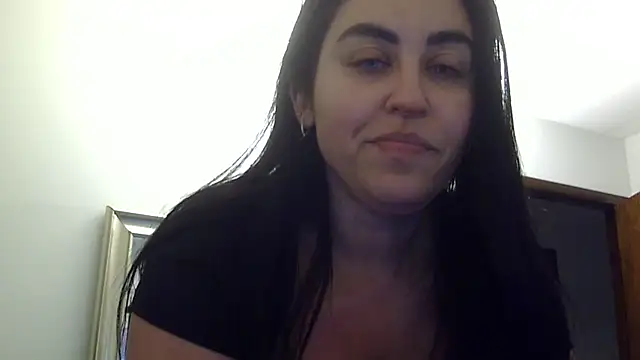 Snapshot of WetFlower69 chatting on 05/23/26, 09:19 WetFlower69 online show from 05/23/26, 09:19