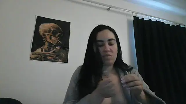Snapshot of WetFlower69 chatting on 06/23/26, 01:31 WetFlower69 online show from 06/23/26, 01:31