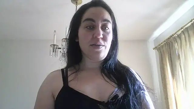 Snapshot of WetFlower69 chatting on 07/01/26, 12:40 WetFlower69 online show from 07/01/26, 12:40