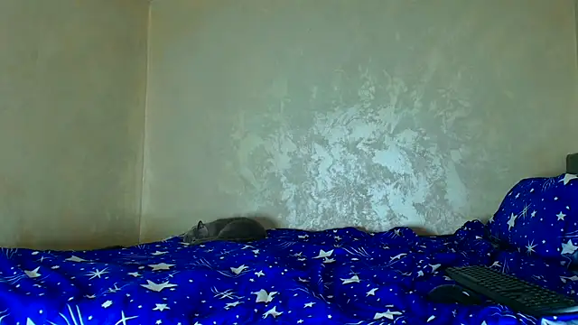 Snapshot of angeliquevany chatting on 10/19/25, 04:51 angeliquevany online show from 10/19/25, 04:51
