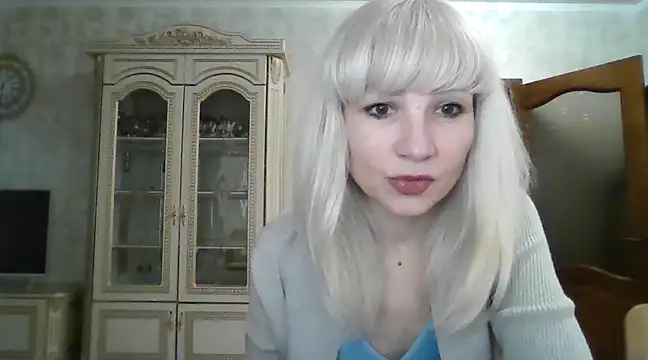 Snapshot of BarbaraKim chatting on 03/21/25, 04:07 BarbaraKim online show from 03/21/25, 04:07