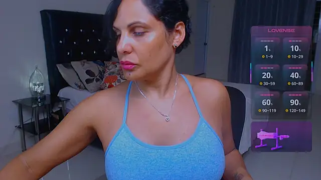 Red-Diamond online show from 09/18/25, 01:51