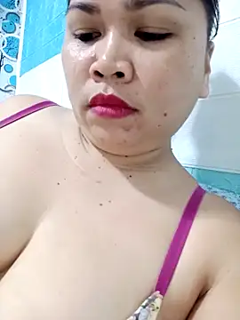 XXLorie 02 online show from 03/14/25, 01:02