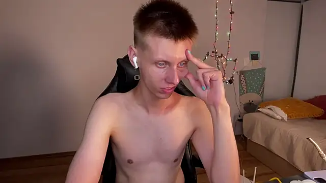 vladdymeow online show from 12/22/24, 02:49