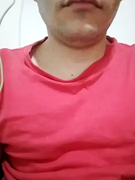 Snapshot of ivissonsilva1 chatting on 10/29/25, 02:47 ivissonsilva1 online show from 10/29/25, 02:47