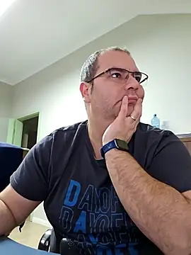 Andrew1900529 online show from 12/10/24, 01:55