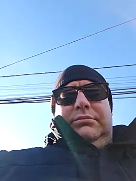 Andrew1900529 online show from 12/17/24, 08:34