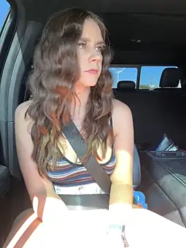 MaggyMayI online show from 11/03/25, 05:36