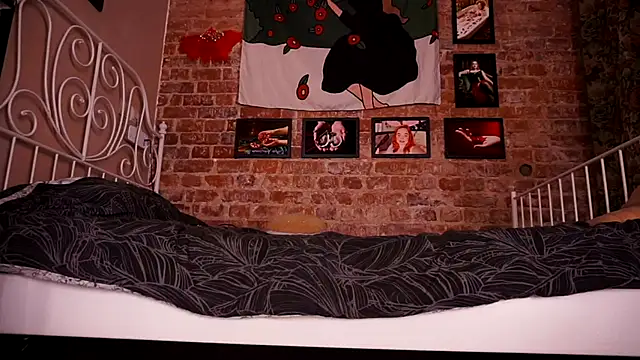 Evelively online show from 11/06/25, 02:45