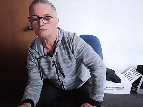 bigballnz online show from 10/12/25, 08:19