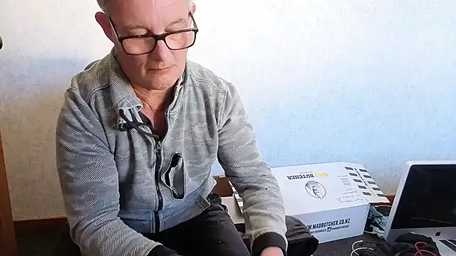 bigballnz online show from 10/30/25, 07:47