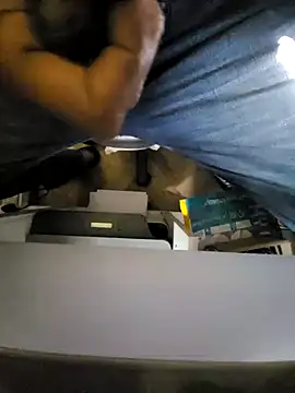 Snapshot of ratanfck chatting on 12/12/24, 05:10 ratanfck online show from 12/12/24, 05:10