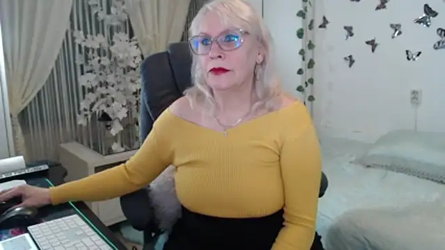 Ghertrude52 online show from 03/03/26, 04:40