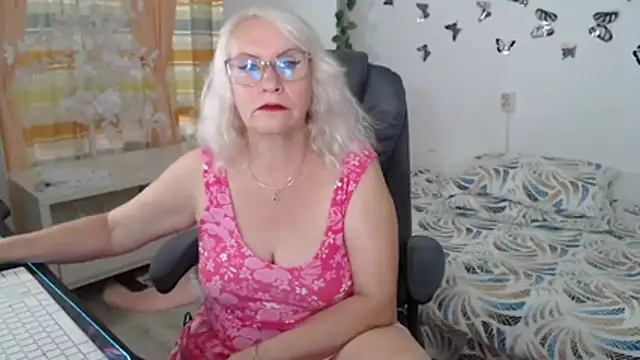 Ghertrude52 online show from 07/07/26, 06:47