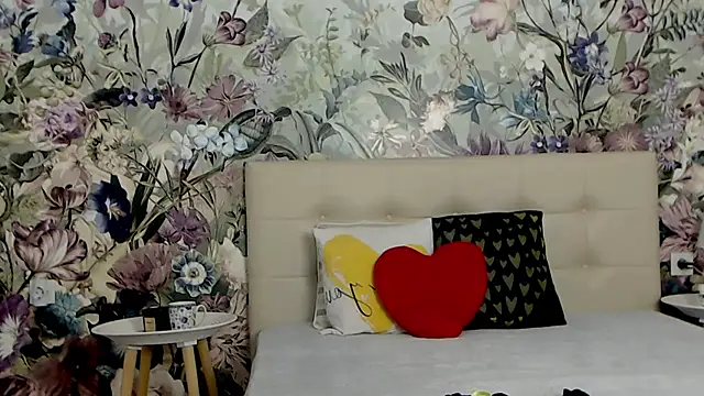 RoseDiamond06 online show from 03/10/25, 04:46