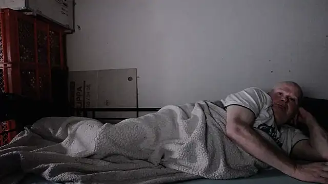 Vandrino online show from 12/29/24, 12:23