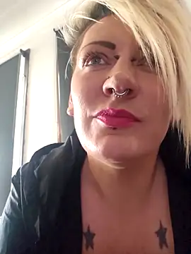 PinkTheHawk online show from 02/28/26, 02:01