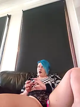 PinkTheHawk online show from 04/15/26, 11:05