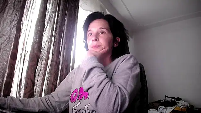 Snapshot of SexxyLety chatting on 05/21/26, 12:01 SexxyLety online show from 05/21/26, 12:01