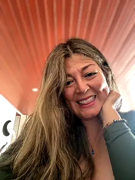 emma tour online show from 11/22/25, 09:14