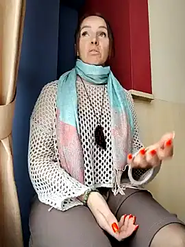 EvaXOAir online show from 02/02/25, 06:37