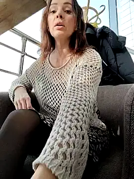 EvaXOAir online show from 03/04/25, 04:49