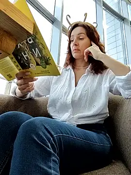 EvaXOAir online show from 11/27/25, 04:58