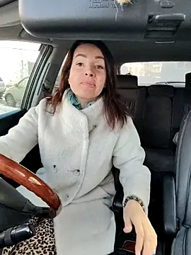 EvaXOAir online show from 03/31/26, 04:24