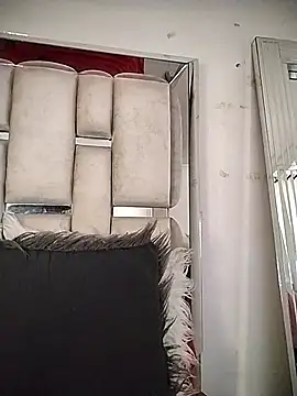 chelaqueen  online show from 01/10/26, 09:05