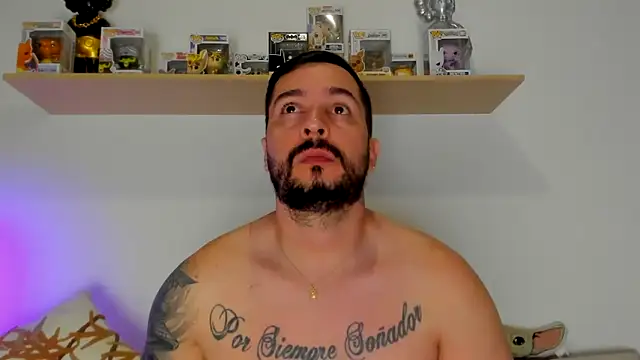 camilo restrepo21 online show from 11/27/25, 11:07