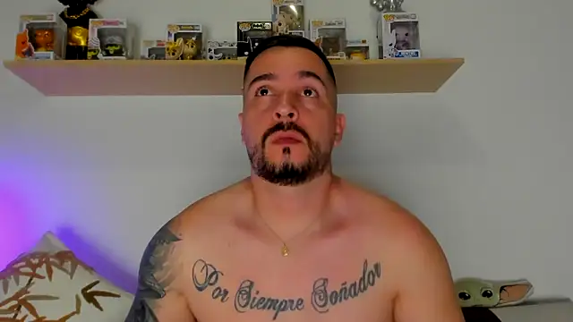 camilo restrepo21 online show from 11/29/25, 10:57