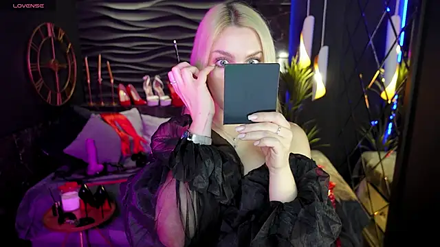 MistressDarsy online show from 01/18/25, 06:45