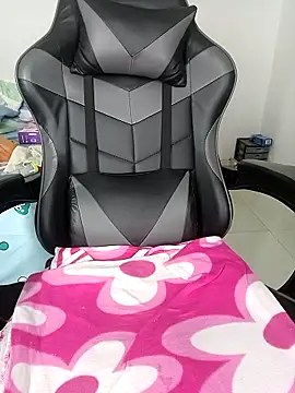 sandylau online show from 03/10/25, 10:24