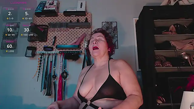 barbarah  online show from 02/21/25, 07:56